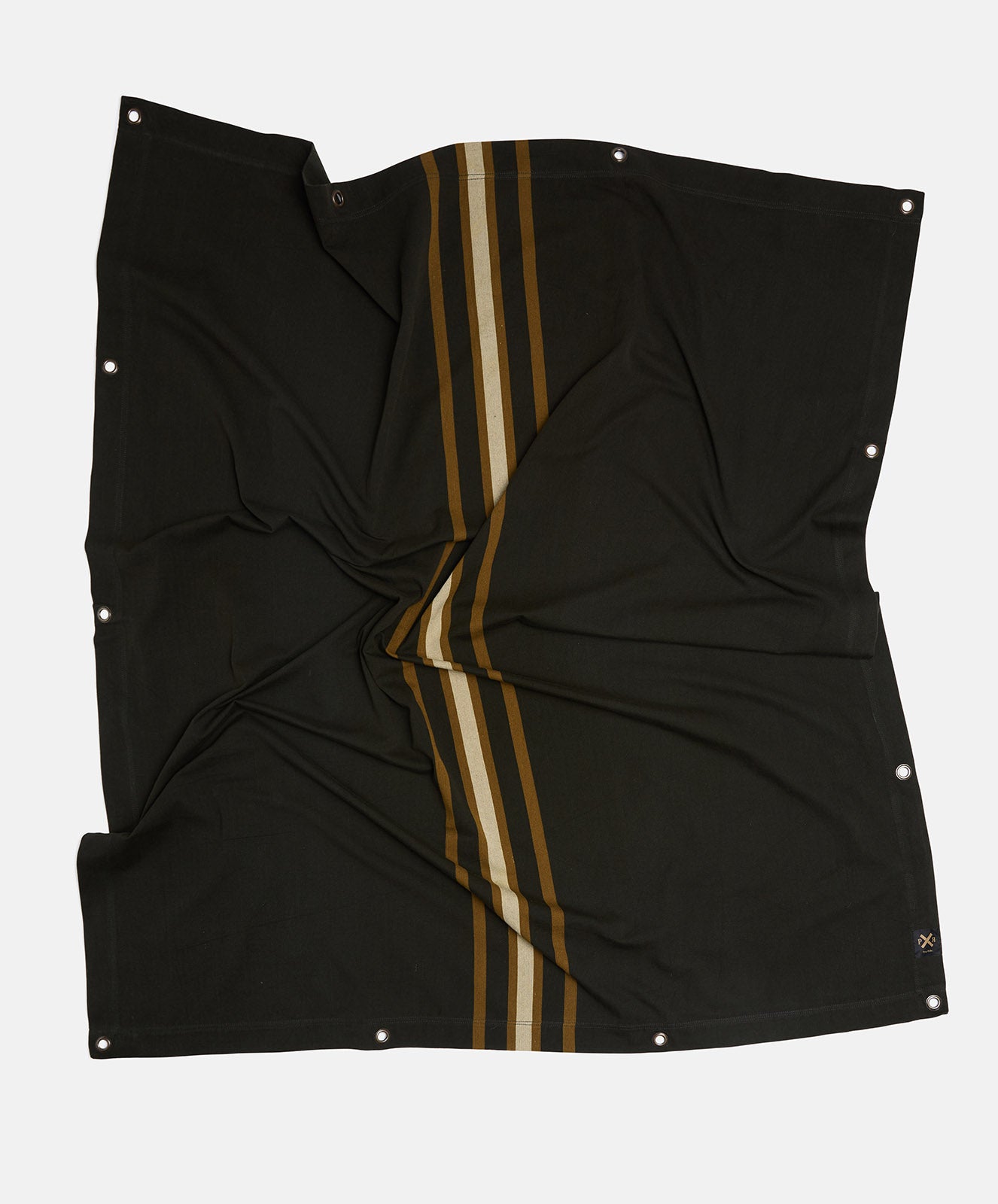 Road Tripper Outdoor Throw | Black