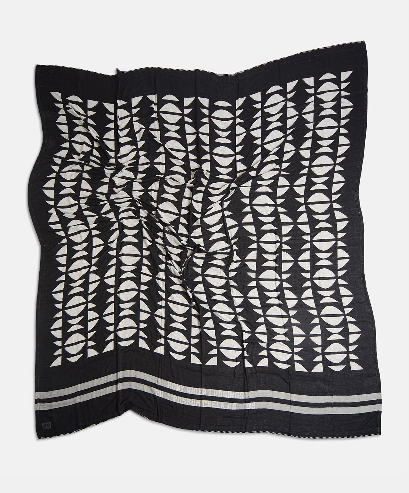 Moonrise Bed Blanket | Black