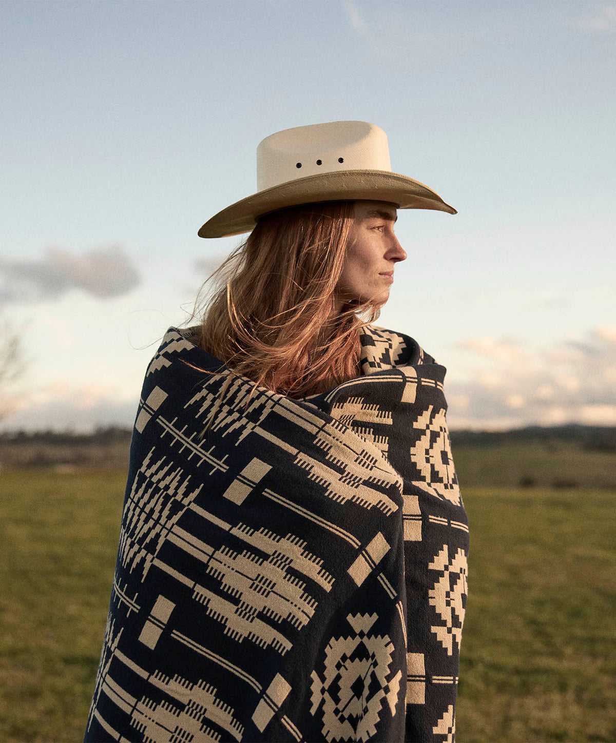 Lands Heritage Tapestry Cotton Blanket | Navy