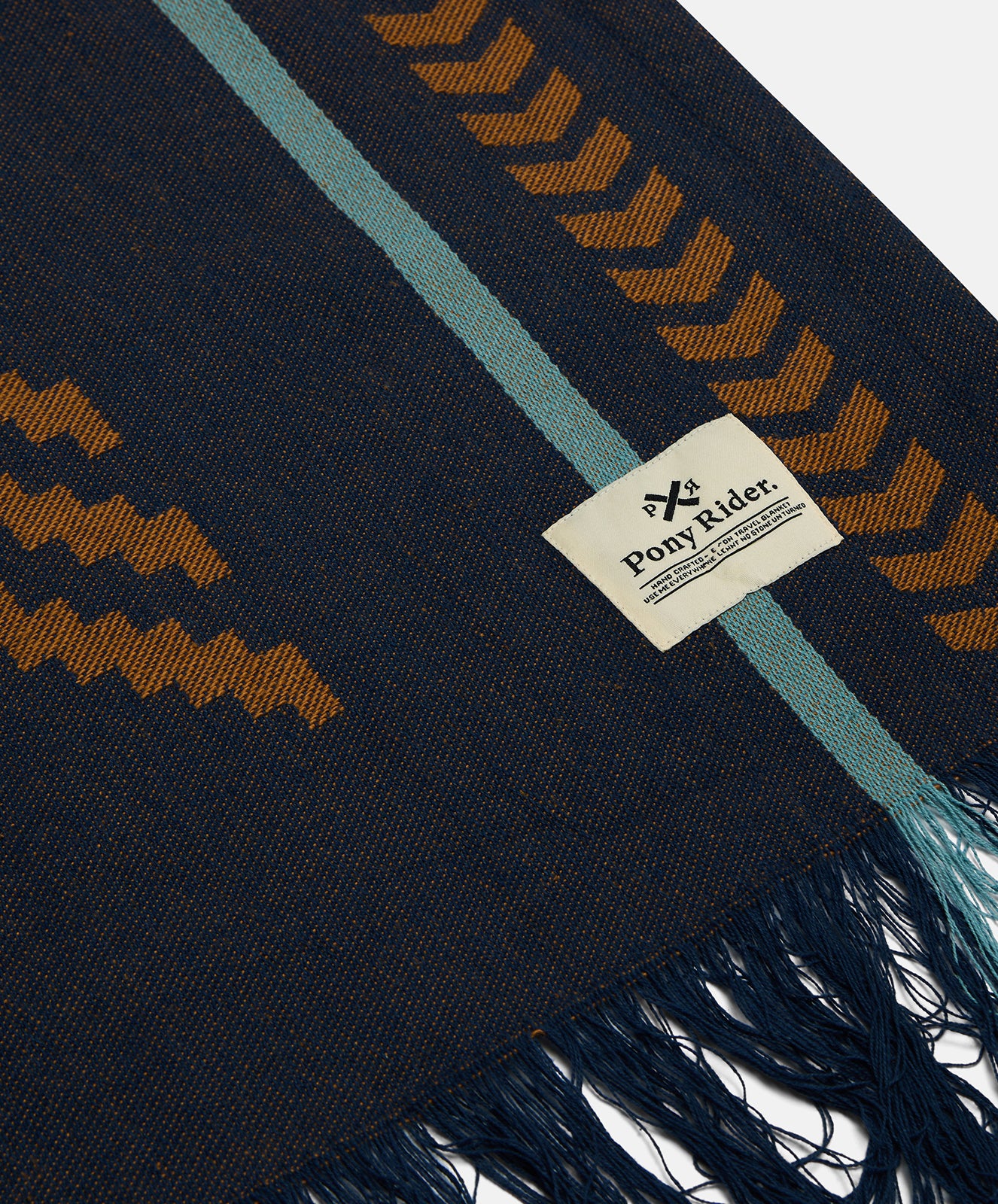 Seeker Travel Throw | Navy/Tan