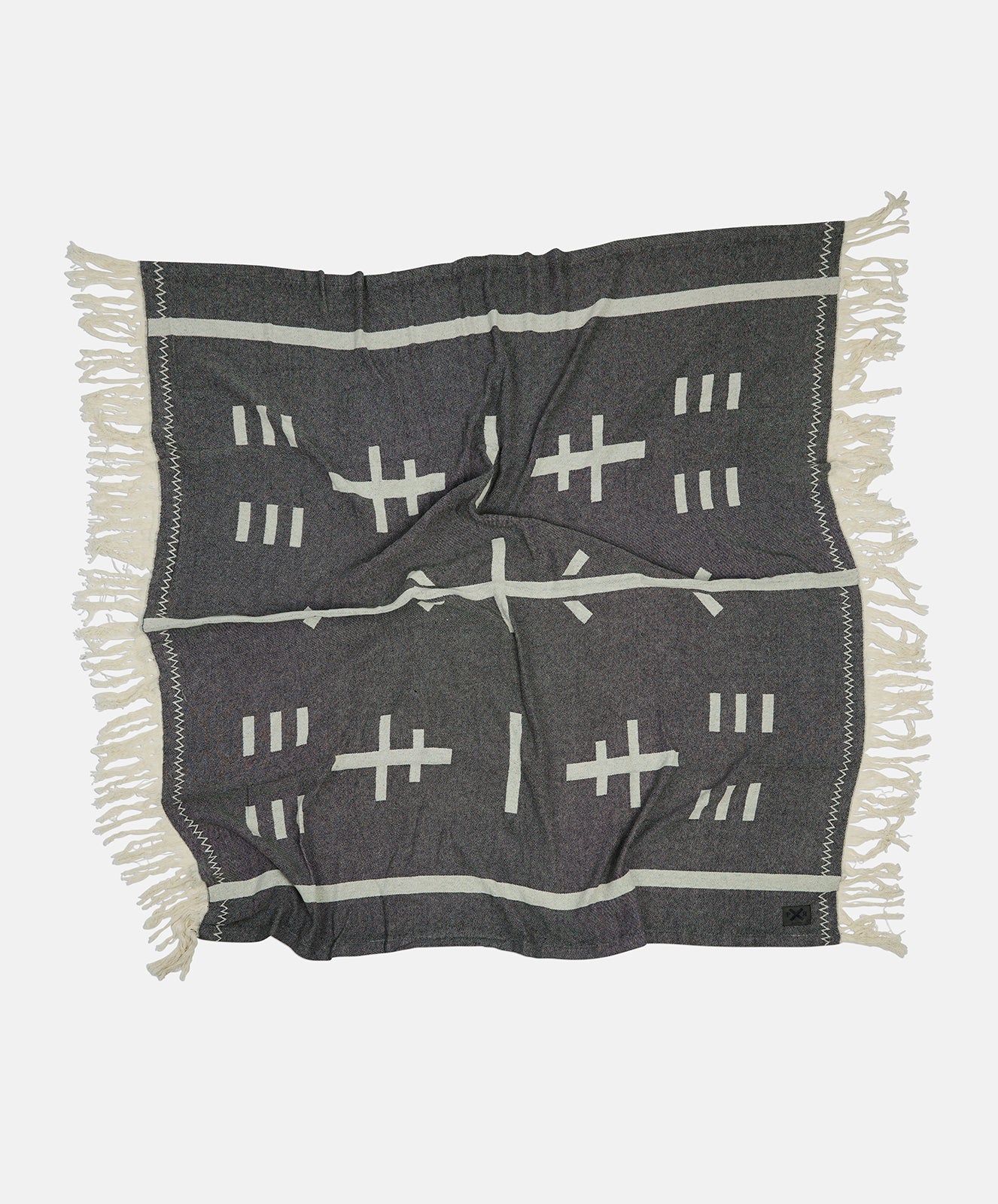 United Commune Throw | Black/Oats